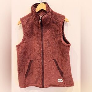 The North Face Women’s Sherpa Fleece Vest Mauve Rosewood Size L